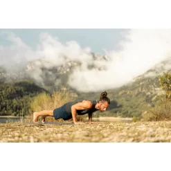 Mouwloos Yogashirt Voor Heren Naadloos -Trend Kledij Verkoop naadloos en mouwloos yogashirt voor heren donkergrijs 4