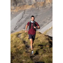 Trailshirt Met Korte Mouwen Voor Heren Met Motief 25 Trailshirt Met Korte Mouwen Voor Heren Met Motief -Trend Kledij Verkoop trailshirt met korte mouwen voor heren bordeaux met motief 9